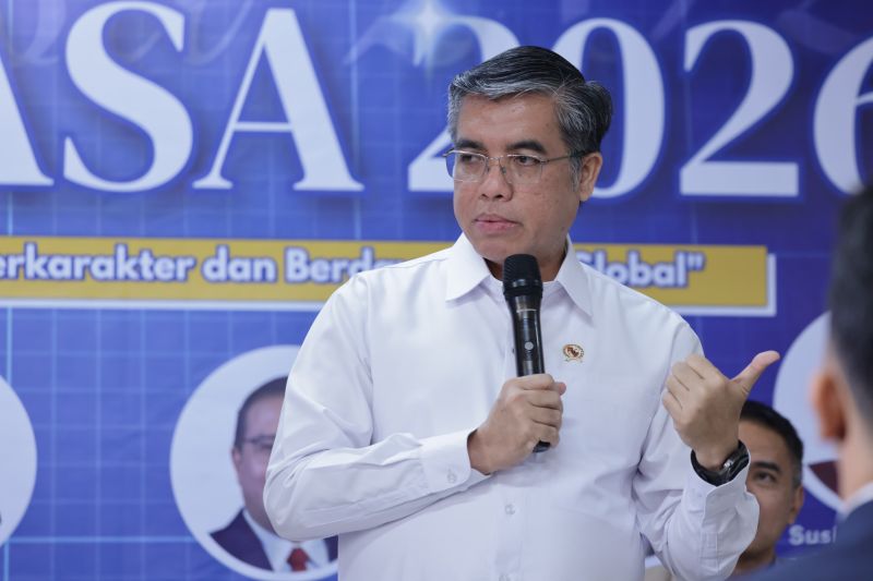 Menaker Yassierli: Lulusan Kejuruan Wajib Kuasai Human Skills, Bukan Cuma Coding