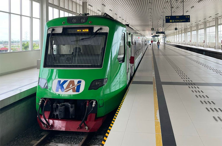 KAI Commuter Kelola KA Bandara YIA, Tiket Kini Terhubung KRL