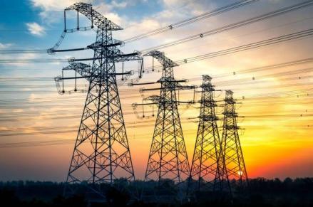 Pemerintah Andalkan EBT untuk Setrum 4.602 Desa Terpencil 2025-2029