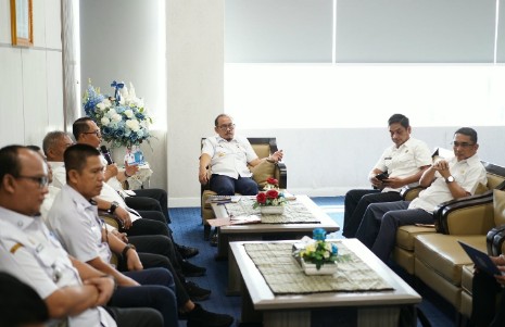 Gubernur Sulbar Suhardi Duka Pimpin Pemaparan RKA 2027, OPD Diminta Pangkas Belanja Tak Produktif