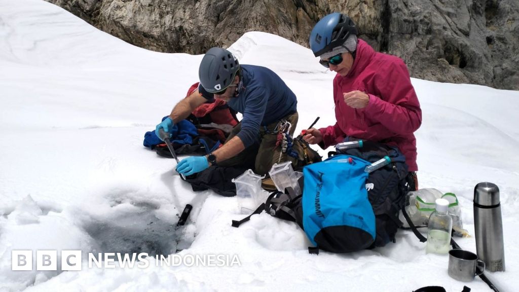 Gletser Puncak Carstensz Papua Tersisa 16 Hektare, Peneliti Prediksi Hilang Akhir 2026