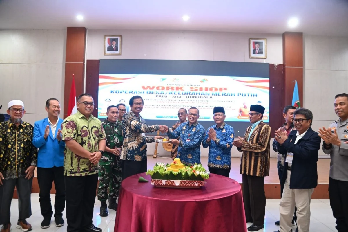 Gubernur Sulteng Dorong Koperasi Merah Putih Pasigala Masuk Rantai Produksi, Bukan Cuma Jualan