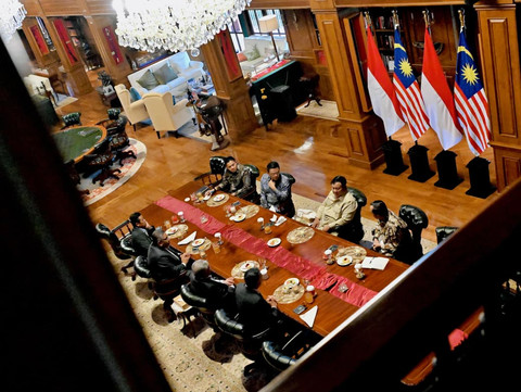 Prabowo Terima Tawaran Bantuan Malaysia Atasi Karhutla di Kalimantan