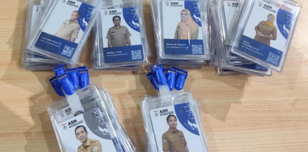Pemprov Sulbar Terapkan Name Tag Pintar untuk Pantau Jam Kerja ASN, Keluar Kantor Lebih dari Satu Jam Dianggap Alpa