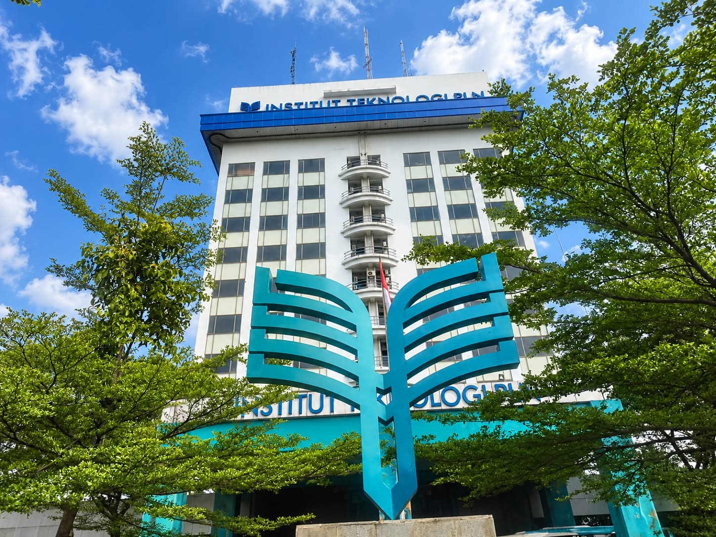Konsep Urban Mining Bawa Mahasiswa ITPLN ke Podium 3 MINERVA 2026