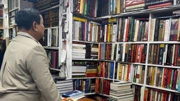 Prabowo Ungkap Buku Warrior of the Light Bantu Lewati Titik Nadir