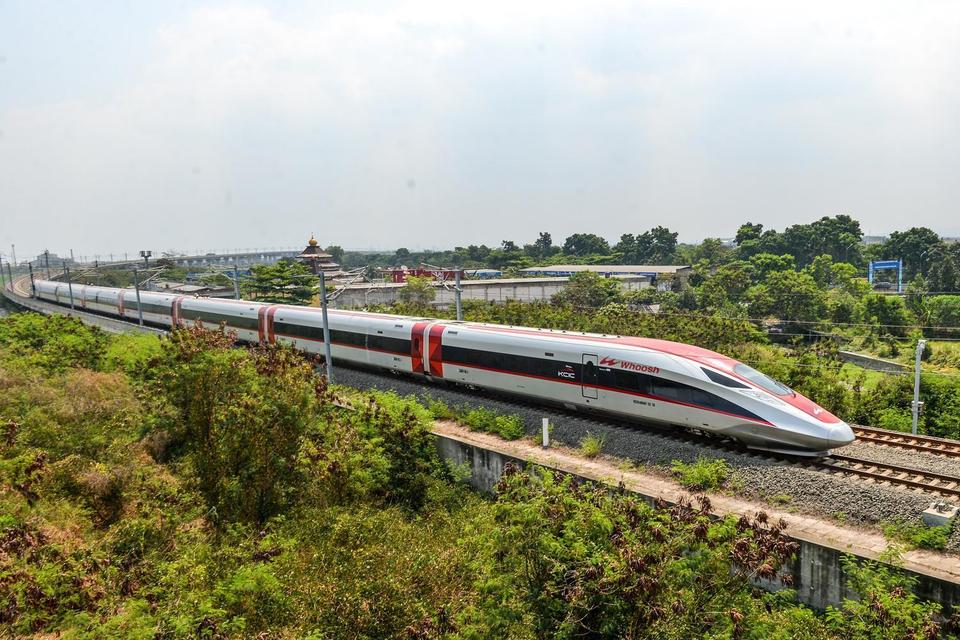 Kemenkeu Finalisasi Pengalihan Utang Whoosh, Nilai Saham PSBI Sedang Divaluasi