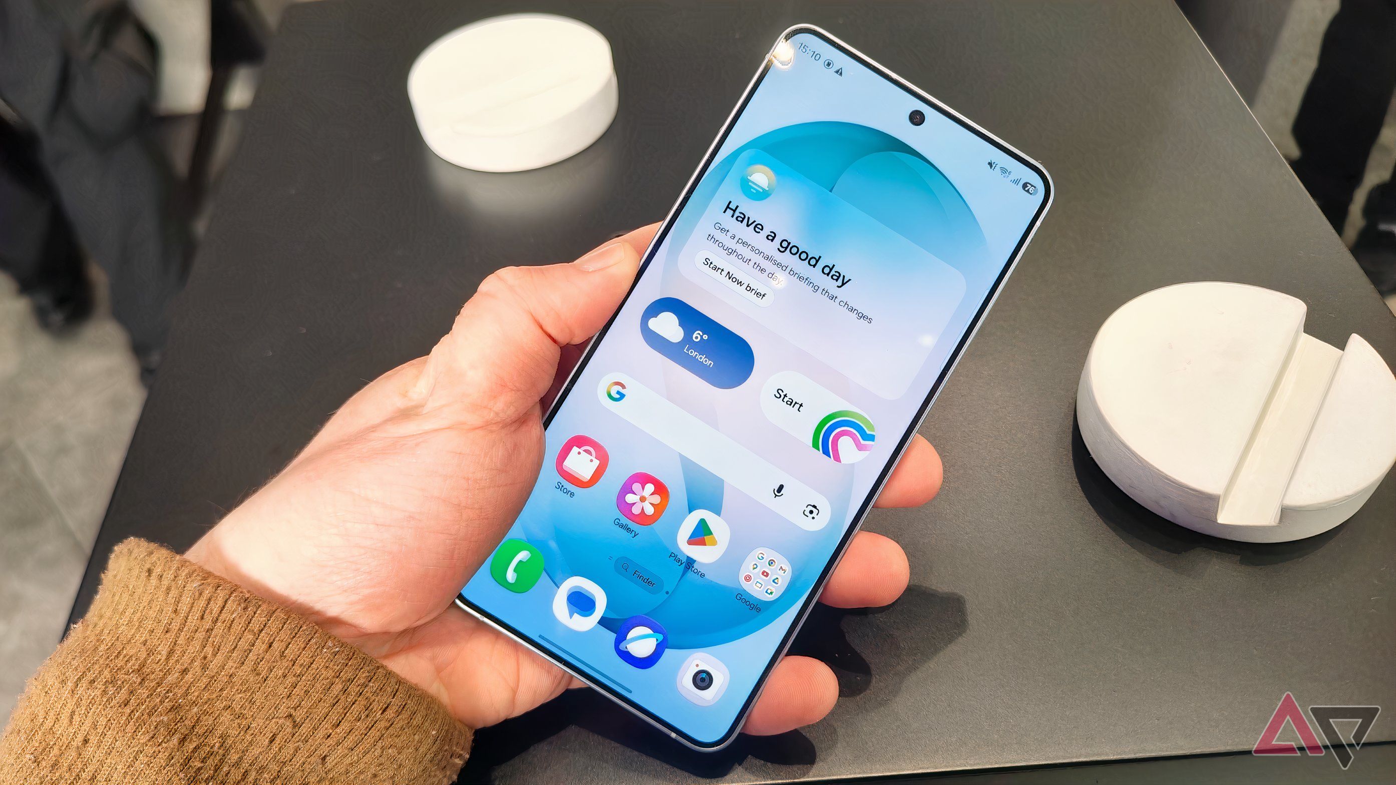 Motorola Edge 2026 Jadi Alternatif iPhone 18 yang Tak Pernah Ada