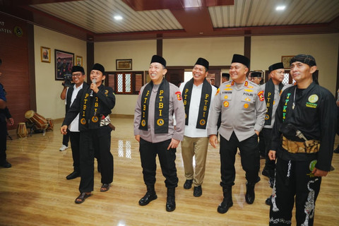 Kapolri Minta Pesanggrahan Tjimande Terbuka bagi Semua Perguruan Silat