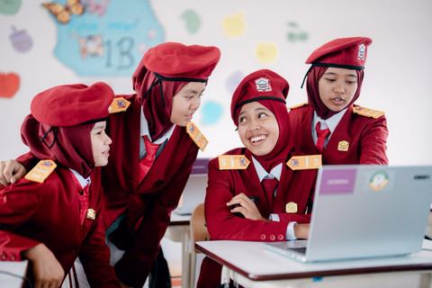 Jakarta Pantau Program Sekolah Rakyat: Akses Gratis untuk 44 Ribu Anak