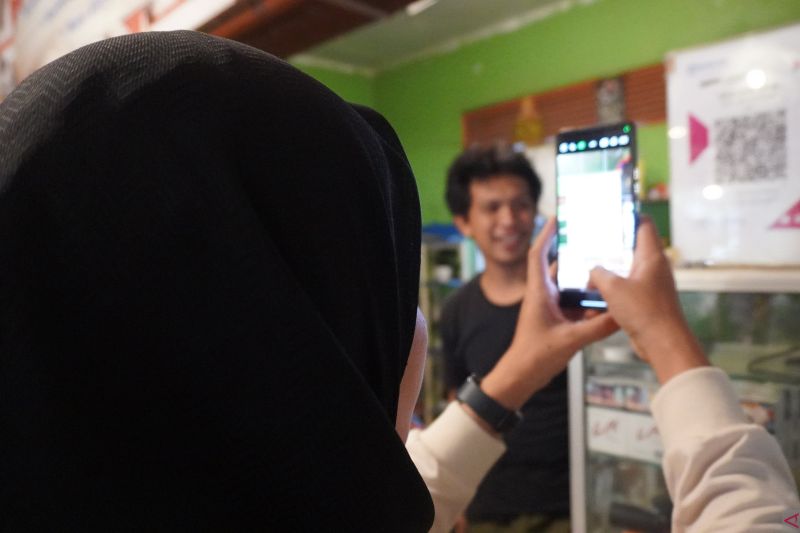Gen Z Pilih QRIS: Transaksi Kilat hingga Bebas Uang Kembalian