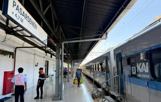 KAI Layani 182.208 Pelanggan Kereta Ekonomi Kerakyatan Rute Garut–Pasar Senen