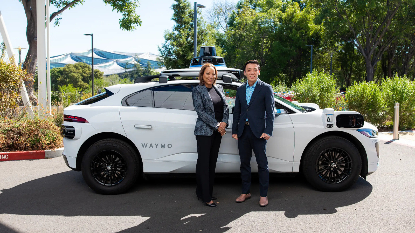 Waymo Masuk Singapura, Taksi Tanpa Sopir Siap Layani Publik 2028