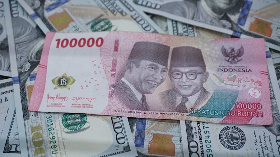 Rupiah Berpotensi Menguat ke Rp17.650-Rp17.750, Ditopang Reli Obligasi Asia