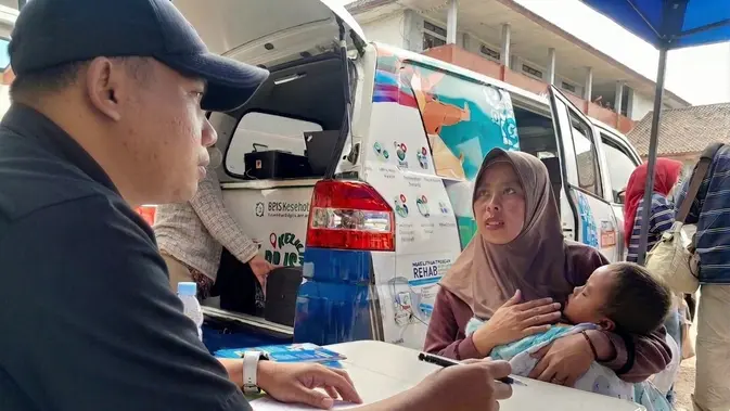 Warga Bandung Masih Hadapi Kendala Jaringan dan Literasi Digital, BPJS Keliling Jadi Solusi
