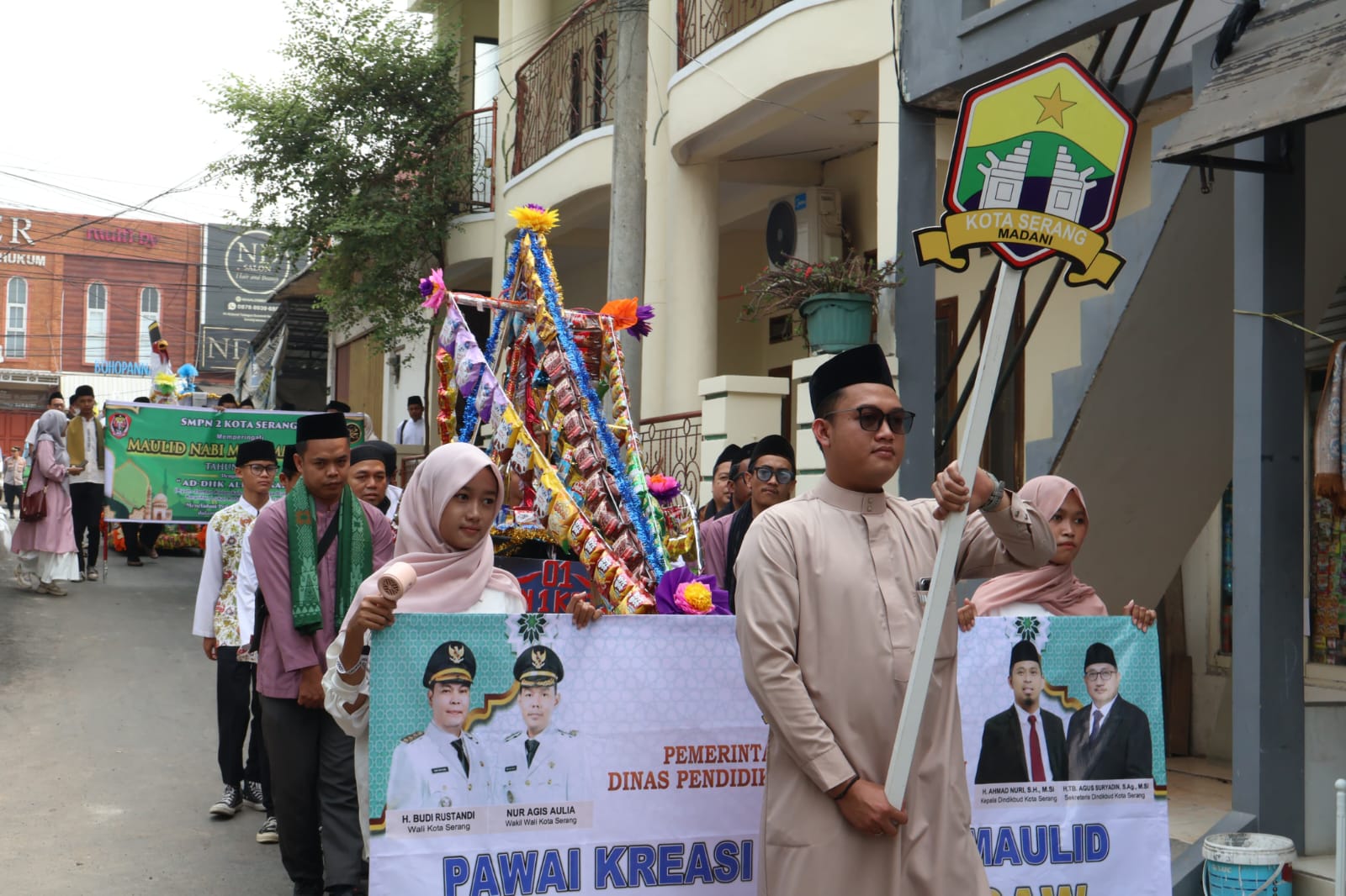 Dindikbud Kota Serang Gelar Pawai Panjang Mulud, 40 Gugus Sekolah SD-SMP Ikut Meramaikan