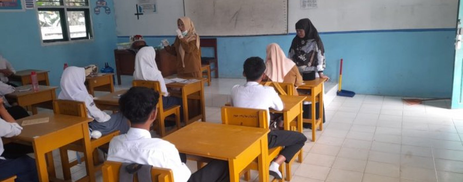 MAN 1 Muaro Jambi Gelar Cek Kesehatan Gratis bagi Siswa, Puskesmas Tangkit Periksa Status Gizi hingga Kesehatan Indra