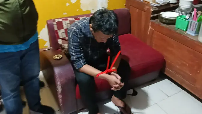 PPPK Kementerian PU Ditangkap, 71 Pohon Ganja Disita dari Rumahnya di Bandung