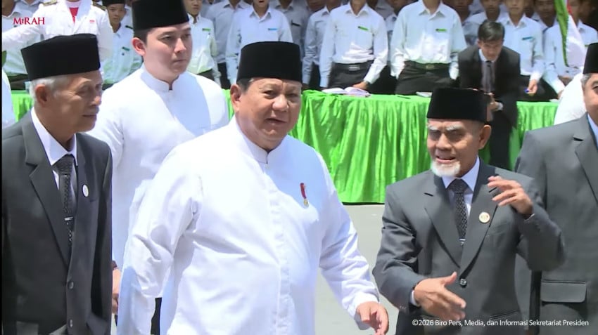 Prabowo Hadiri Resepsi 100 Tahun Gontor, Sejumlah Menteri Kabinet Turut Mendampingi