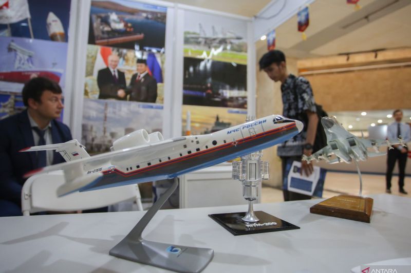 Putin Panggil Modernisasi Bandara dan Pesawat, Aeroflot Pesan 90 MC-21