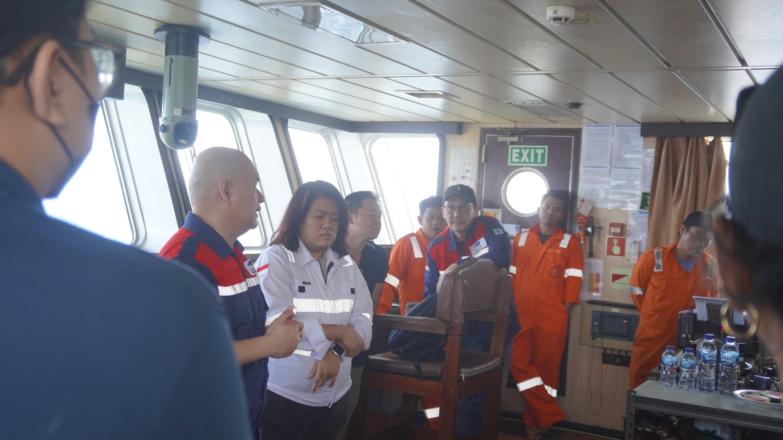 BNNK Karangasem Tes Urine 17 Kru Kapal Pengangkut BBM di Pelabuhan Tanah Ampo, Semua Negatif Narkoba