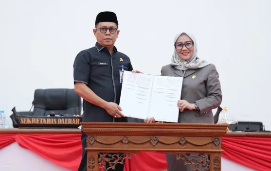 Pemprov dan DPRD Sulbar Sepakati APBD Perubahan 2026 Rp1,8 Triliun, Defisit Rp182 Miliar Ditutup dari Pembiayaan Daerah