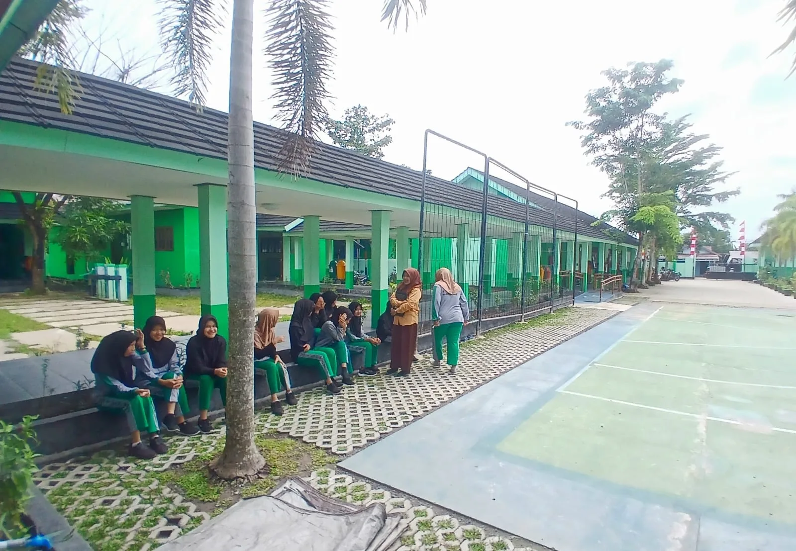 Disdik Batola Baru Terapkan BDR Serentak Usai ISPU Capai 1.669, Komisi II DPRD Sebut Kebijakan Telat