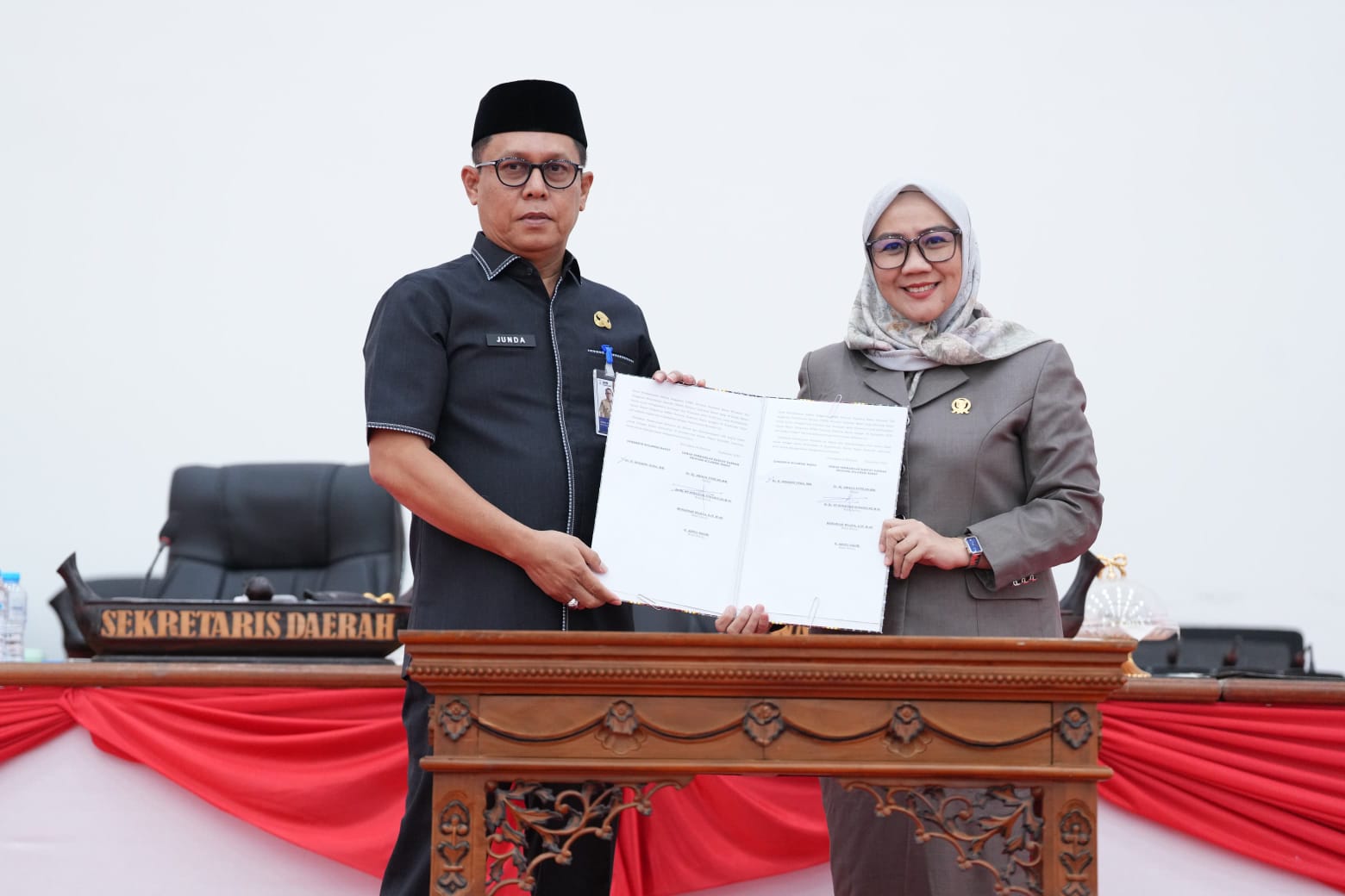 Pemprov Sulbar dan DPRD Sepakati APBD Perubahan 2026 Senilai Rp1,887 Triliun, Defisit Rp182,25 Miliar