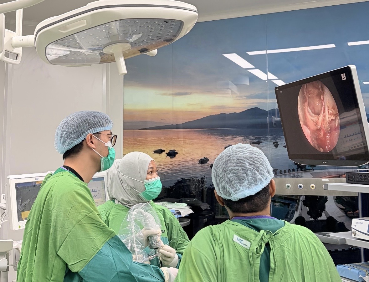 RSUD Chasan Boesoirie Maluku Utara Operasi Tumor Dasar Otak Lewat Hidung, 2 Pasien Stabil
