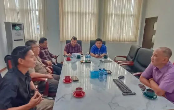 Kanwil Kemenkum Jambi dan DPRD Merangin Teken PKS Fasilitasi Naskah Akademik Ranperda