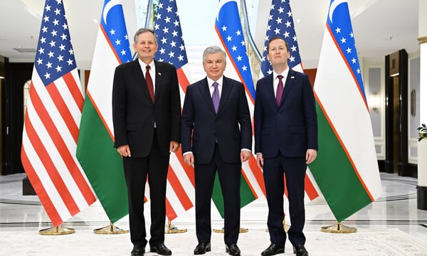 Uzbekistan-AS Perkuat Perdagangan, AFKA Bangun Pabrik di Kentucky