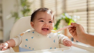 MPASI Bayi 7 Bulan: Tekstur, Takaran, dan Menu Sehari-hari