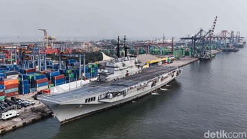 Kapal Induk Pertama Indonesia, ITS Giuseppe Garibaldi, Sandar di Tanjung Priok