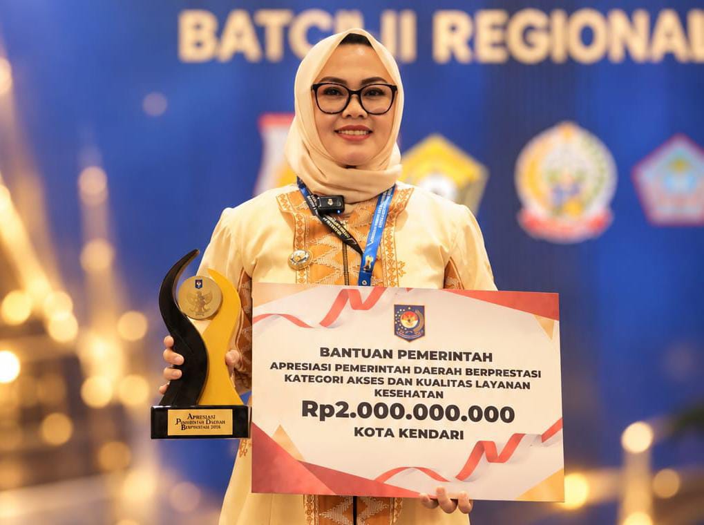 Wali Kota Kendari Siska Karina Imran Bawa Pulang Penghargaan Terbaik I Layanan Kesehatan dan Insentif Fiskal Rp 2 Miliar