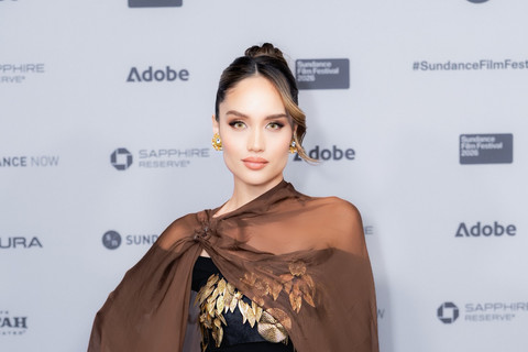 Cinta Laura Soroti Fenomena Anxious Generation di Kalangan Muda Indonesia
