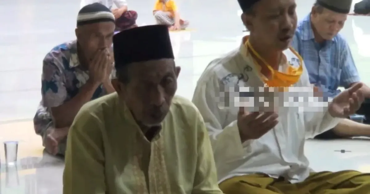 Ustad Fauzi Mudzakir, Muadzin Masjid Agung Kota Tegal, Wafat di Usia 74 Tahun