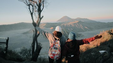 Bromo Dibuka Kembali 19 September 2026, Tiket Lama Tetap Berlaku