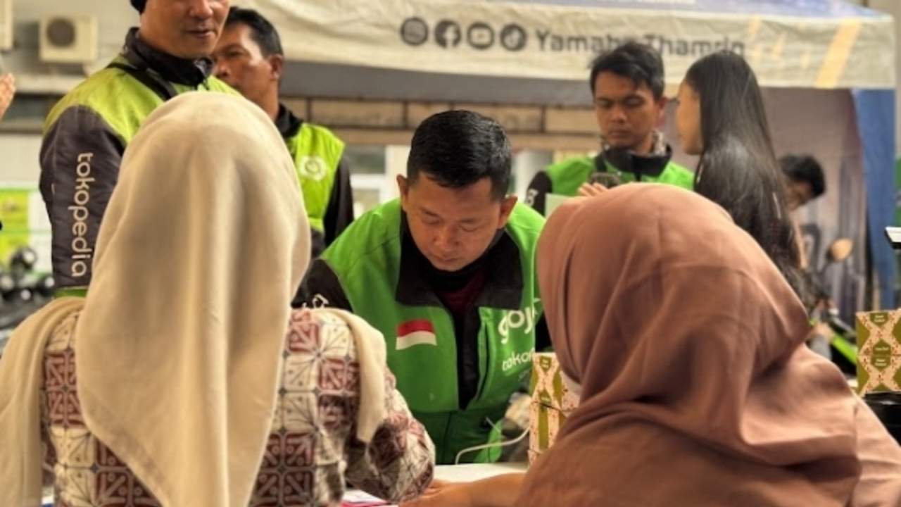 Yamaha Thamrin dan Gojek Palembang Beri Ganti Oli Gratis hingga Potongan DP