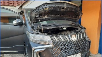 Toyota Alphard 2008 Dilelang Rp 50 Juta: Mesin Mati, Kursi Belakang Raib