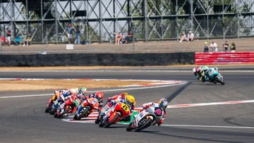Hasil Kualifikasi Moto3 Austria: Hakim Danish ke-15, Veda Ega ke-19