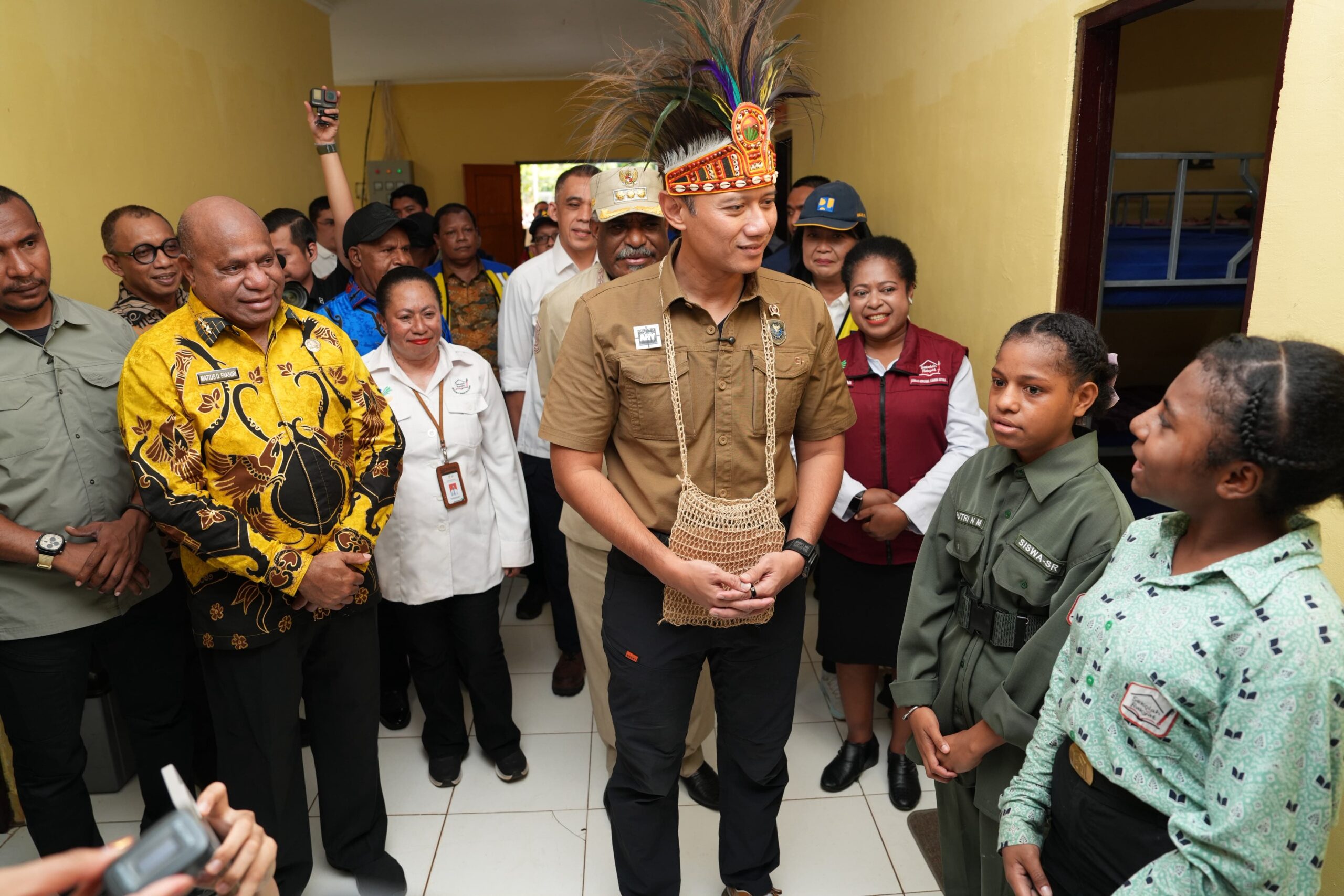 Menko AHY Kawal Pembangunan 3 Sekolah Rakyat Terintegrasi di Papua, Target Rampung 2026–2027