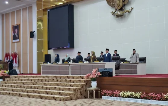 DPRD Sulteng Sahkan Perubahan APBD 2026, Pendapatan Naik Rp 140,83 Miliar tapi Serapan Dinas Pertanian Baru 31,59 Persen