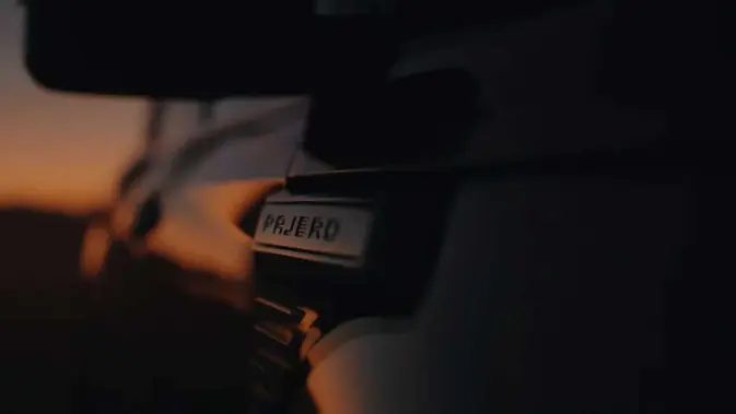 Pajero vs Pajero Sport: Beda Kelas, Dimensi, dan Karakter Mesinnya