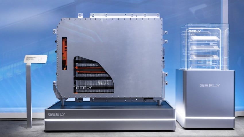 Baterai Solid-State Geely 500 Wh/kg Siap Uji Coba 2027