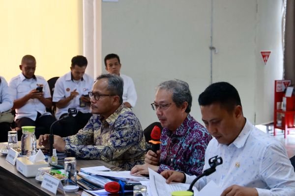 Komisi V DPR RI Tinjau Keselamatan dan Pelayanan Pelabuhan Makassar, Andi Iwan: Keselamatan Tidak Bisa Ditawar