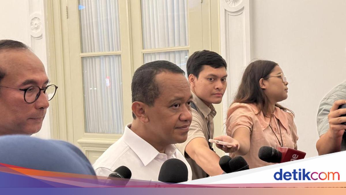 Menteri Bahlil Minta Pemilik Mobil Mewah Berhenti Isi BBM Subsidi