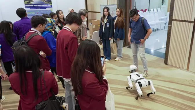 AiMOGA Buka Peluang Riset Robotika dengan Kampus Indonesia