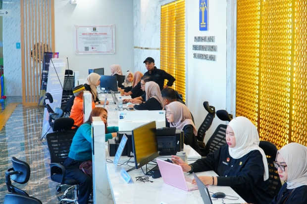 Kanwil Kemenkum Sulsel Catatkan 236 Lagu di Hari Pertama Extra Day Service