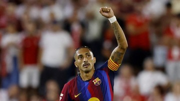Raphinha Hattrick, Barcelona Menang 3-1 atas Sevilla di La Liga