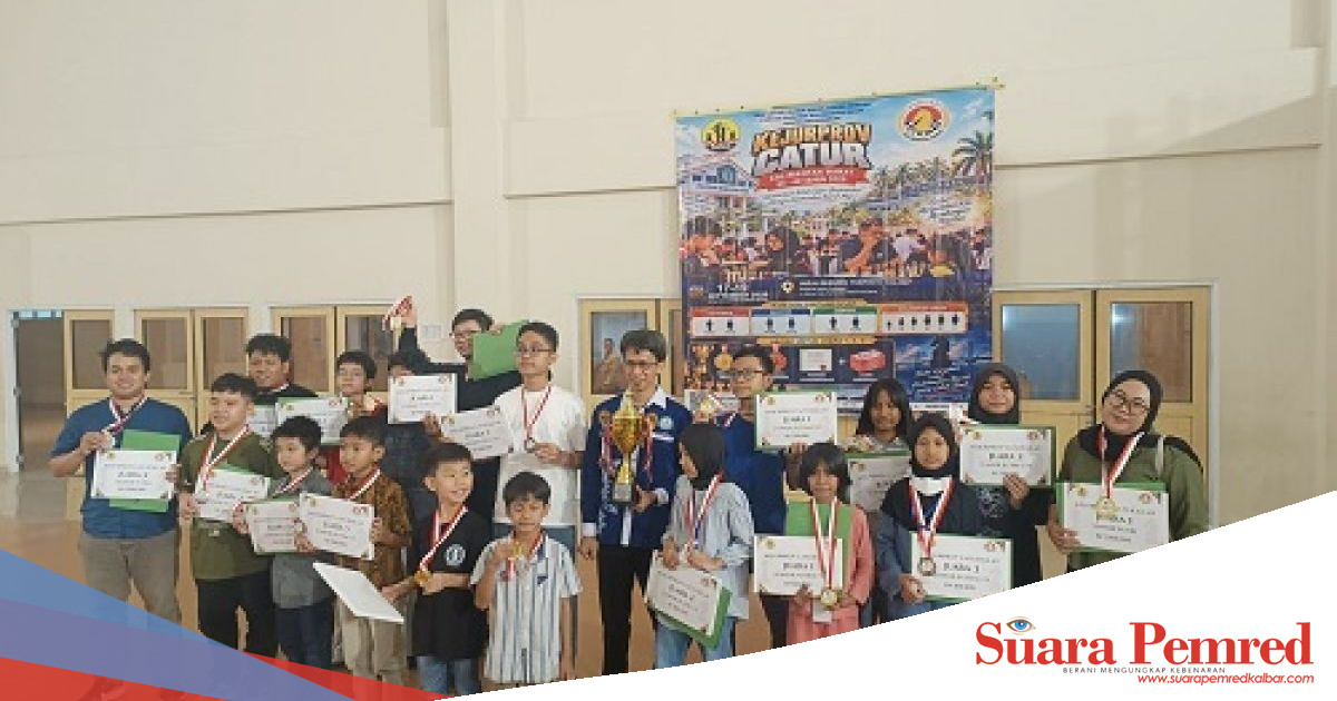 Kontingen Pontianak Juara Umum Kejurprov Catur Kalbar 2026, Pembinaan Atlet Muda Jadi Kunci